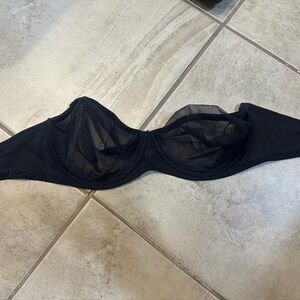 Skims Sheer Sculpt Underwire Bra – Black Mesh (34C)